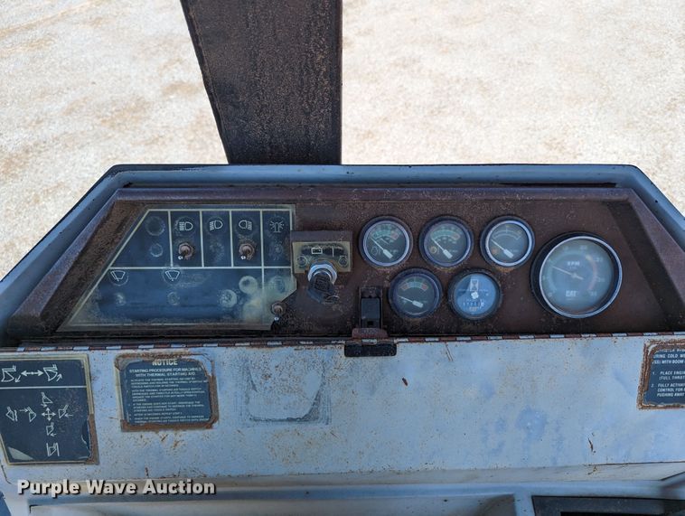 image for item LM9794 1994 Caterpillar 416B  backhoe