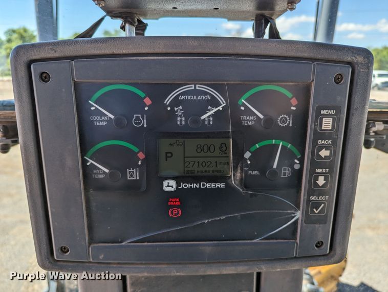 image for item LM9805 2008 John Deere 772D  motor grader