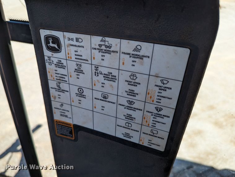 image for item LM9805 2008 John Deere 772D  motor grader