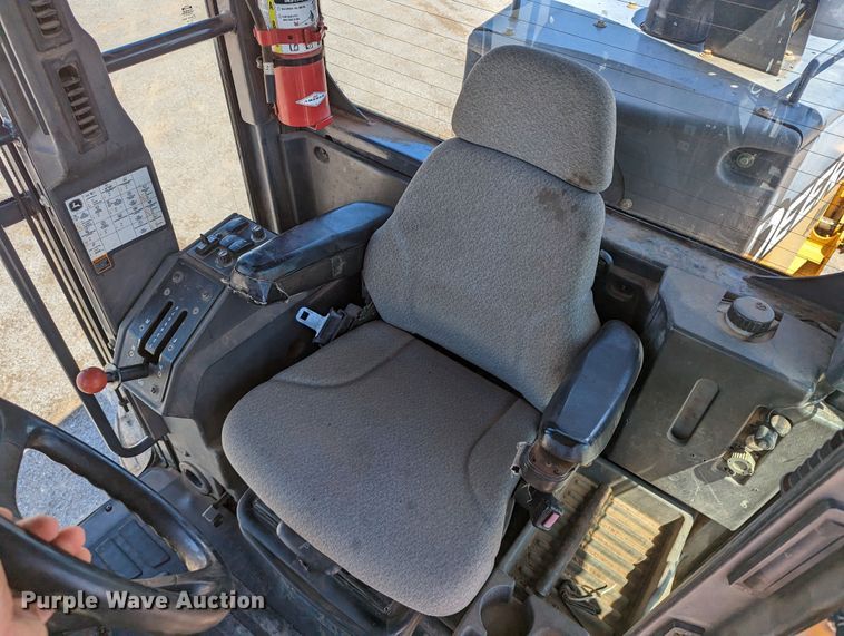 image for item LM9805 2008 John Deere 772D  motor grader