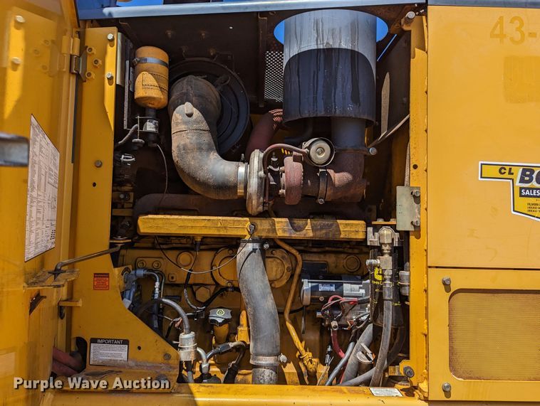 image for item LM9805 2008 John Deere 772D  motor grader