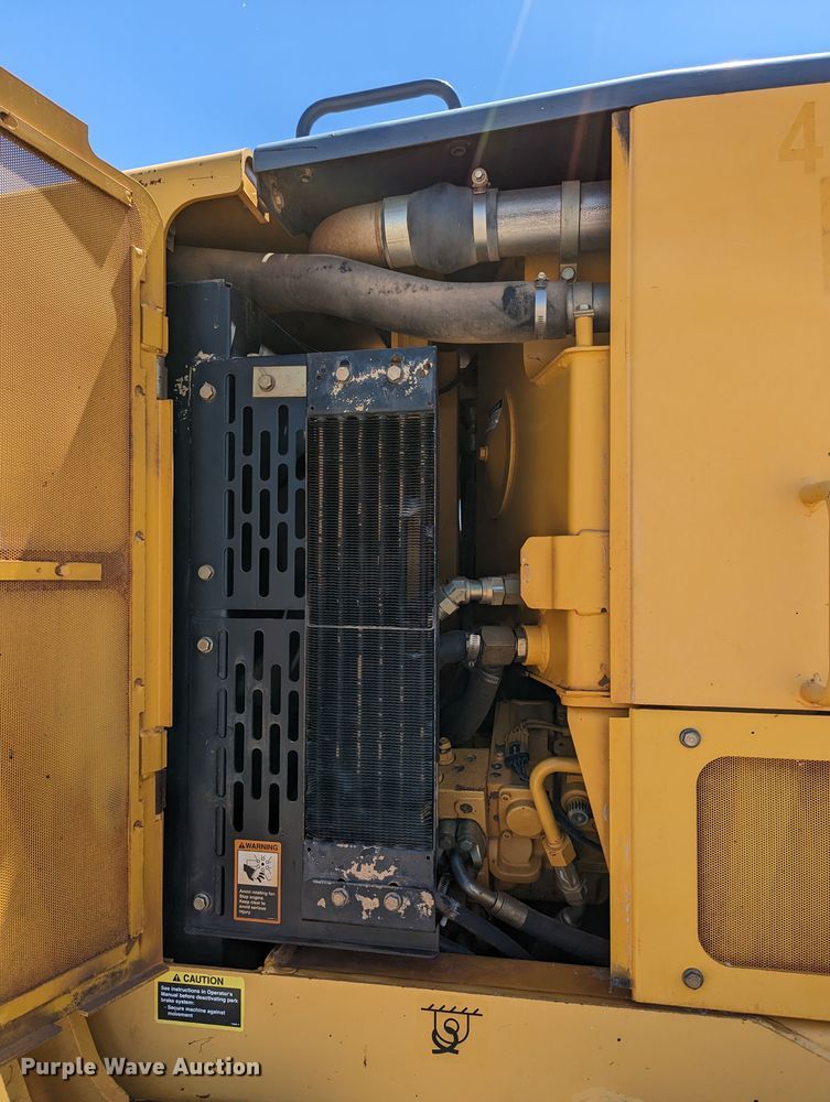 image for item LM9805 2008 John Deere 772D  motor grader