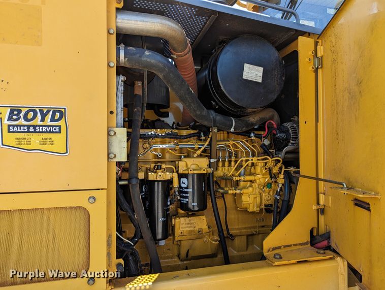 image for item LM9805 2008 John Deere 772D  motor grader