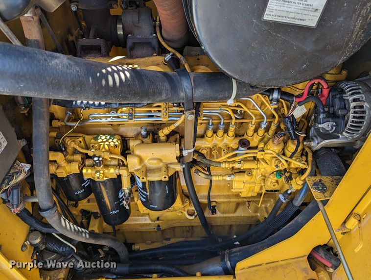 image for item LM9805 2008 John Deere 772D  motor grader