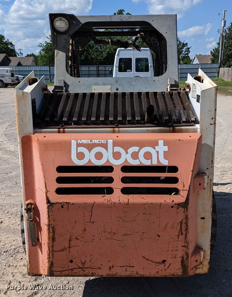 image for item LM9813 1989 Bobcat 742  skid steer loader