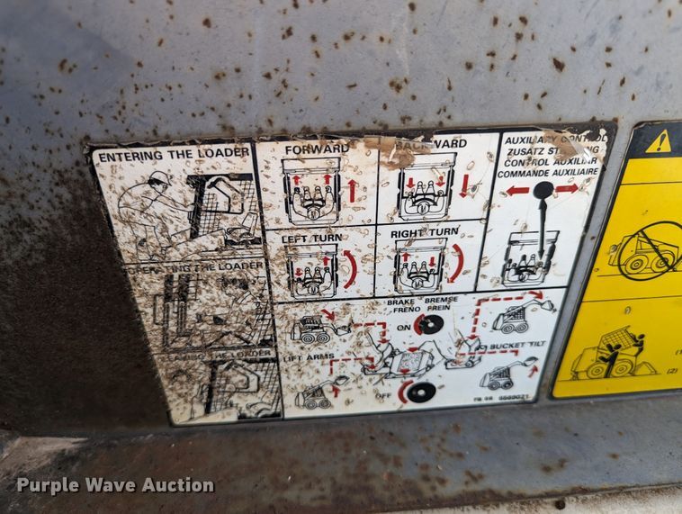 image for item LM9813 1989 Bobcat 742  skid steer loader