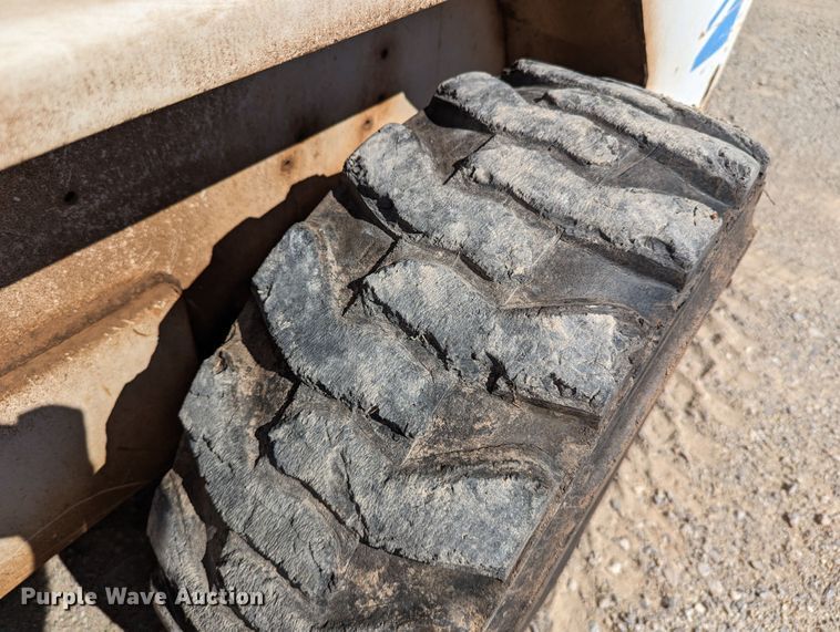 image for item LM9813 1989 Bobcat 742  skid steer loader