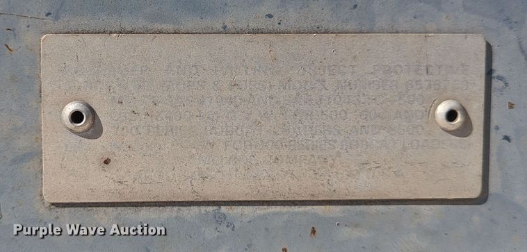 image for item LM9813 1989 Bobcat 742  skid steer loader