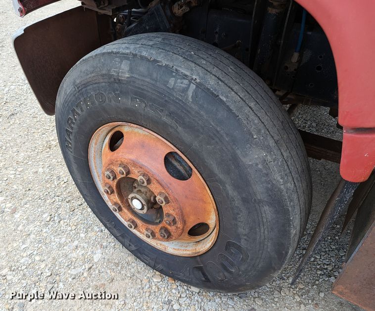 image for item LM9817 1994 Chevrolet Kodiak C6500  dump truck