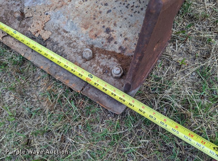 image for item LM9819 1993 Hyundai HL17  wheel loader