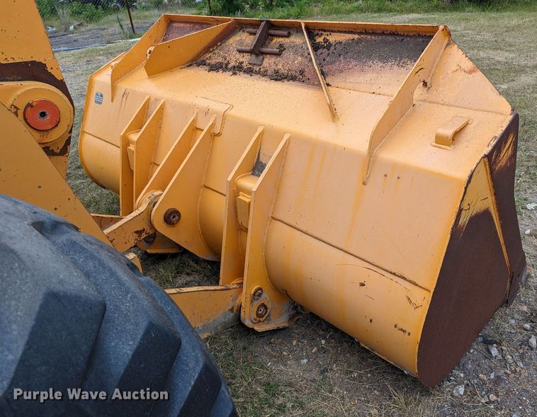 image for item LM9819 1993 Hyundai HL17  wheel loader