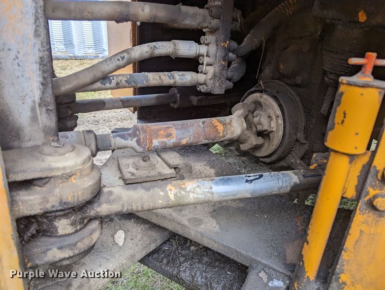 image for item LM9819 1993 Hyundai HL17  wheel loader