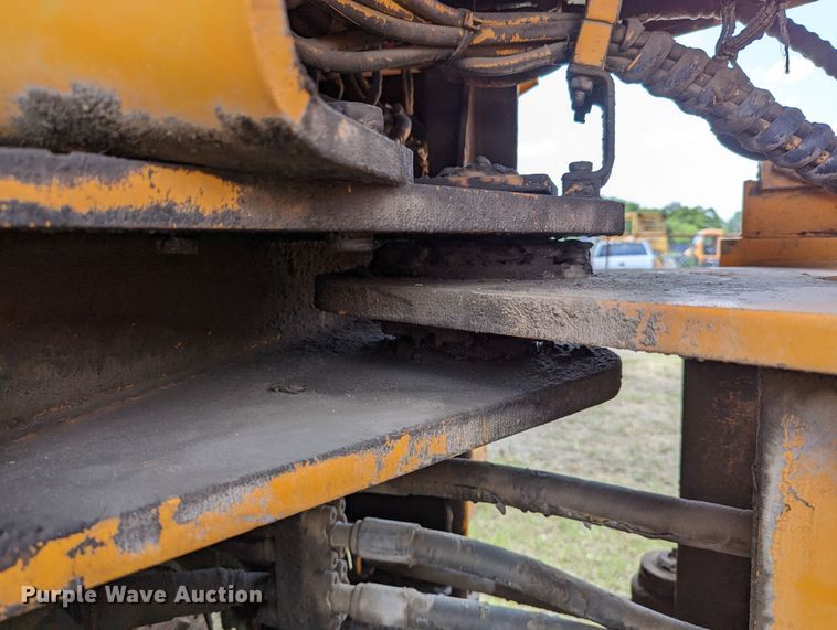 image for item LM9819 1993 Hyundai HL17  wheel loader