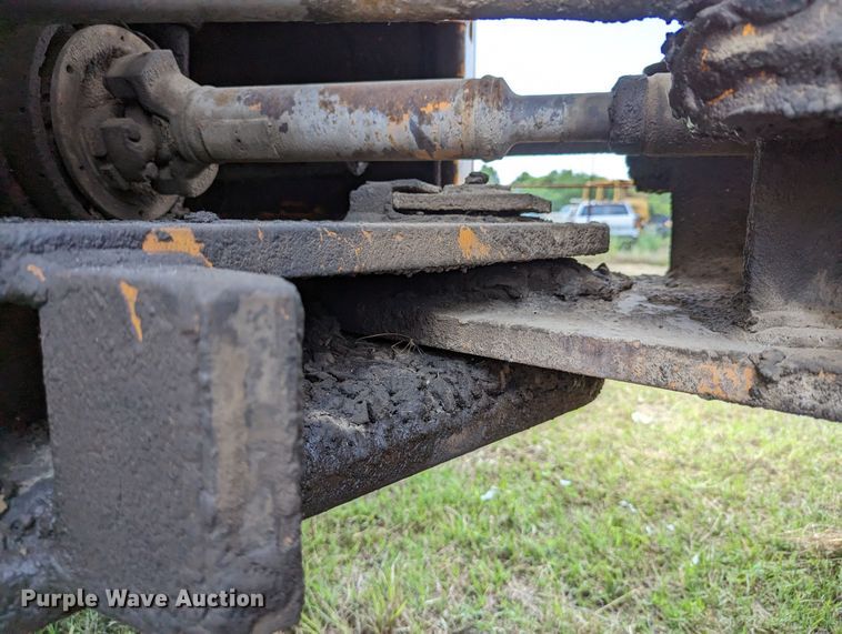 image for item LM9819 1993 Hyundai HL17  wheel loader