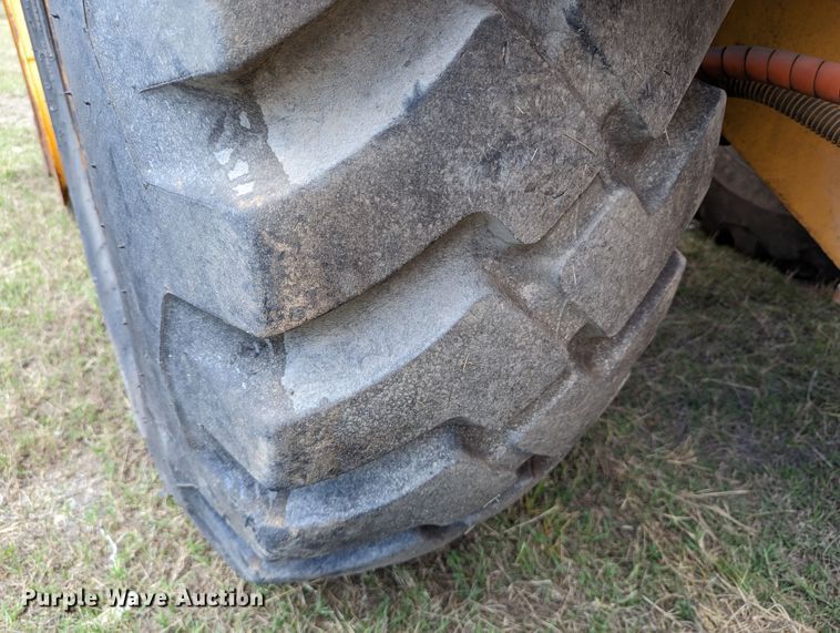 image for item LM9819 1993 Hyundai HL17  wheel loader