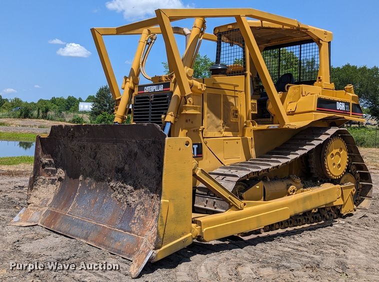 image for item LM9820 1993 Caterpillar D6H XL Series II  dozer