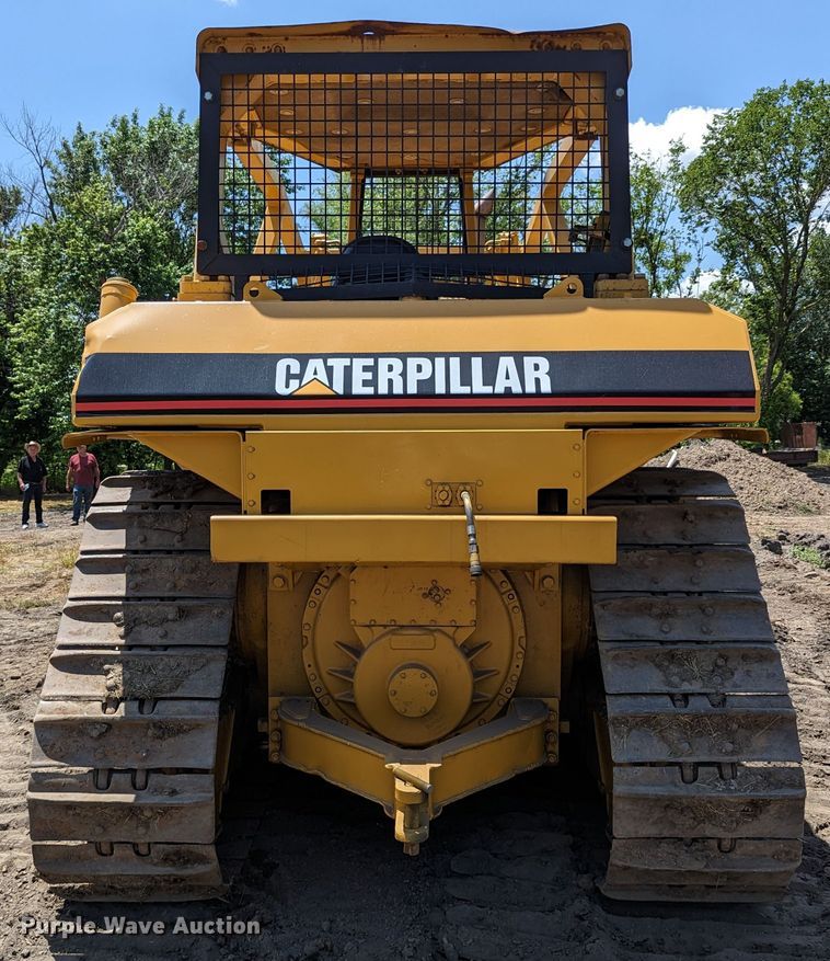 image for item LM9820 1993 Caterpillar D6H XL Series II  dozer