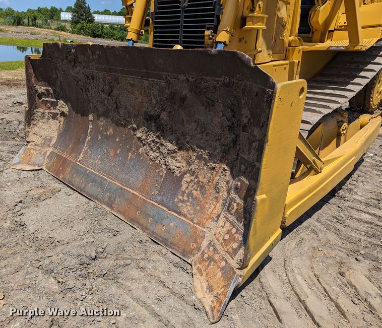 image for item LM9820 1993 Caterpillar D6H XL Series II  dozer