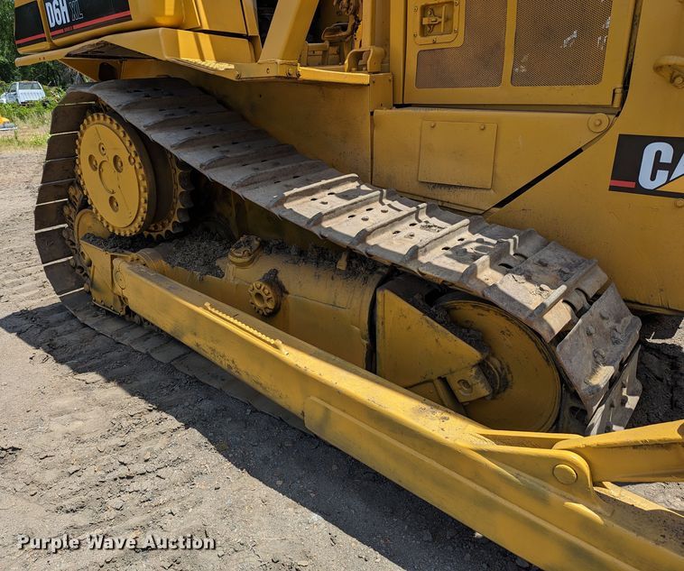 image for item LM9820 1993 Caterpillar D6H XL Series II  dozer