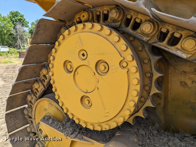 image for item LM9820 1993 Caterpillar D6H XL Series II  dozer