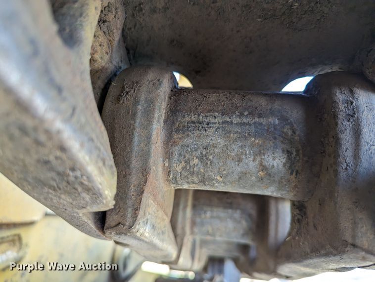 image for item LM9820 1993 Caterpillar D6H XL Series II  dozer