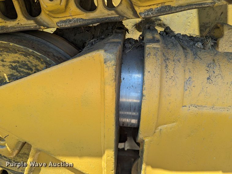 image for item LM9820 1993 Caterpillar D6H XL Series II  dozer