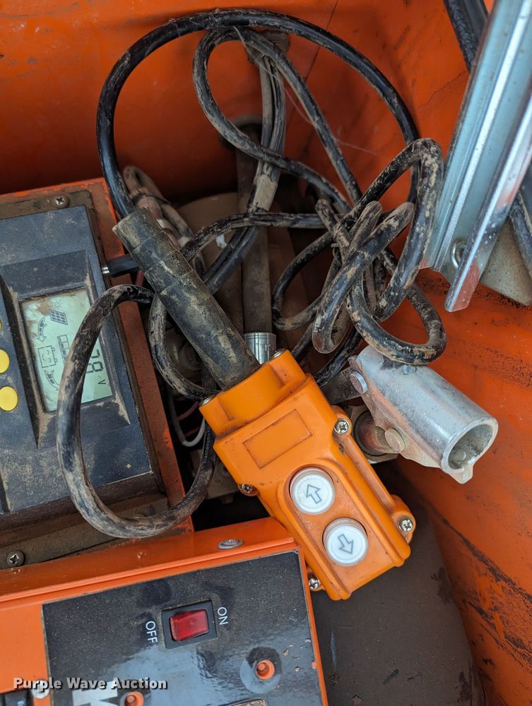 image for item LM9830 2018 K&K Systems MB14281  message board trailer