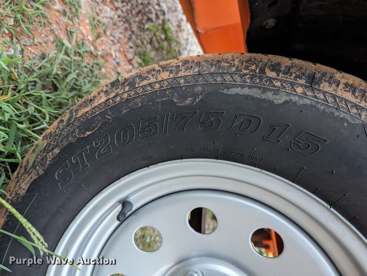 image for item LM9830 2018 K&K Systems MB14281  message board trailer