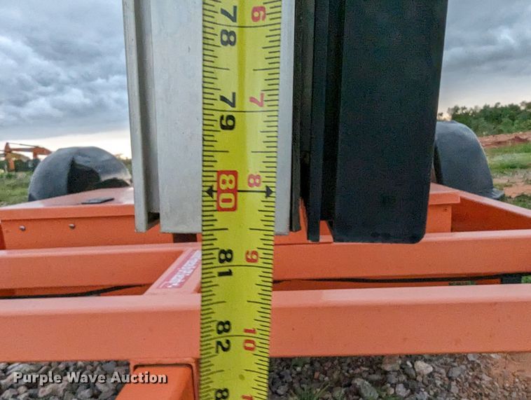 image for item LM9830 2018 K&K Systems MB14281  message board trailer