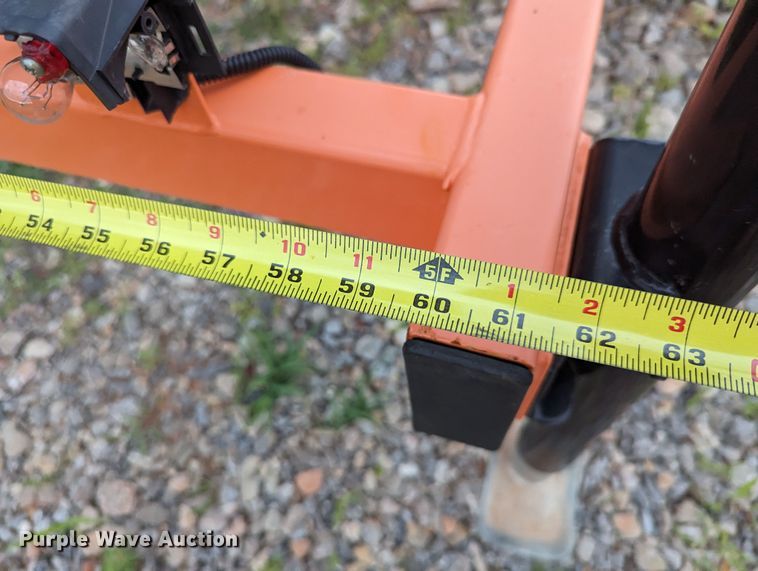 image for item LM9830 2018 K&K Systems MB14281  message board trailer