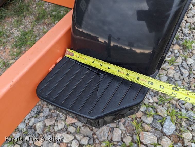 image for item LM9830 2018 K&K Systems MB14281  message board trailer