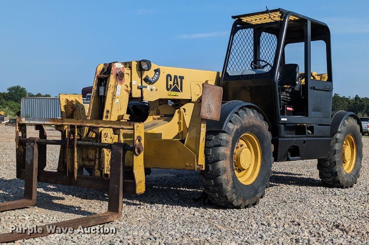 image for item LM9831 2000 Caterpillar TH103  telehandler