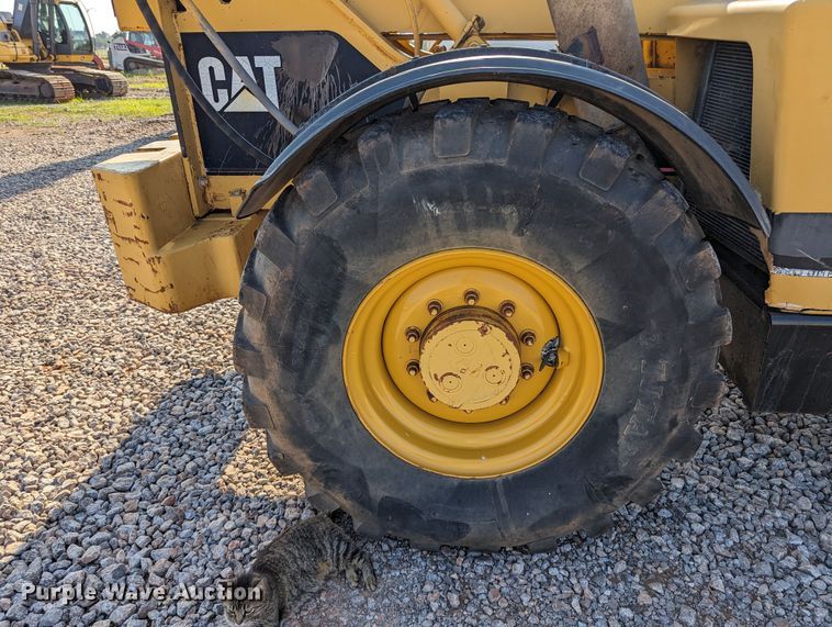 image for item LM9831 2000 Caterpillar TH103  telehandler