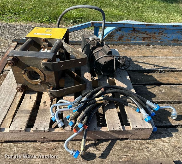 image for item LN9265 Coll-O-Crimp T-400  hose crimper