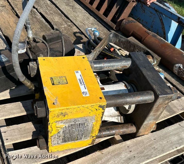 image for item LN9265 Coll-O-Crimp T-400  hose crimper