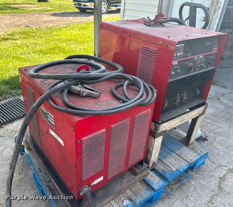 image for item LN9267 (3) Lincoln welders