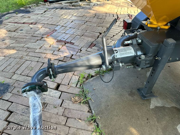 image for item LN9270 Mayco / Multiquip C-30HDGA  concrete pump