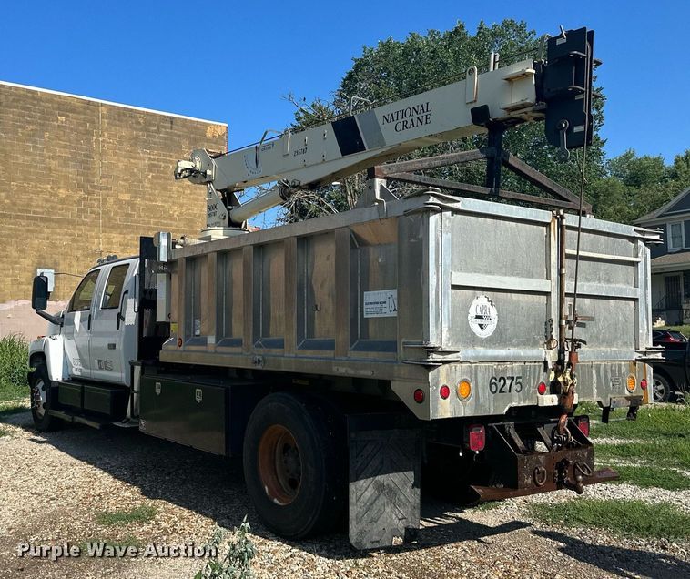 image for item LN9272 2009 GMC C7500  Crew Cab crane truck