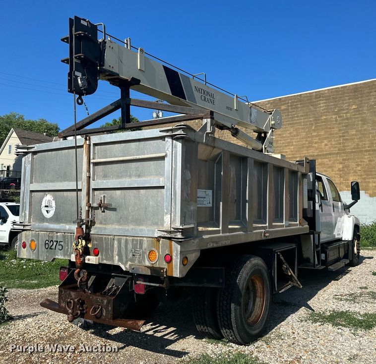 image for item LN9272 2009 GMC C7500  Crew Cab crane truck