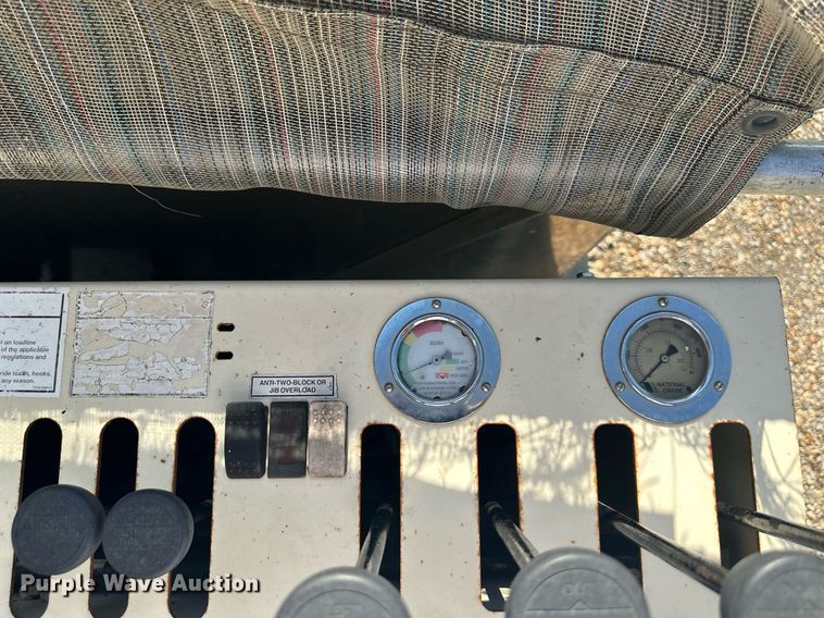 image for item LN9272 2009 GMC C7500  Crew Cab crane truck