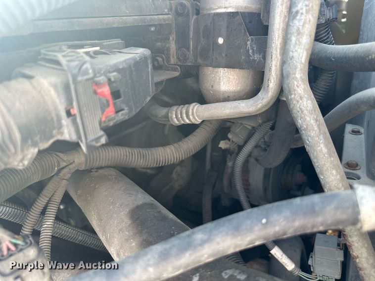 image for item LN9272 2009 GMC C7500  Crew Cab crane truck