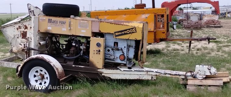 image for item LP9625 Mayco ST30  concrete pump