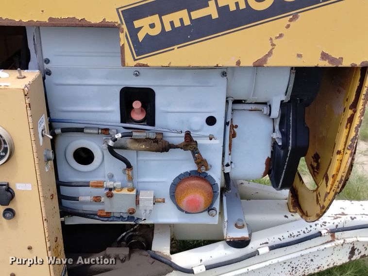 image for item LP9625 Mayco ST30  concrete pump