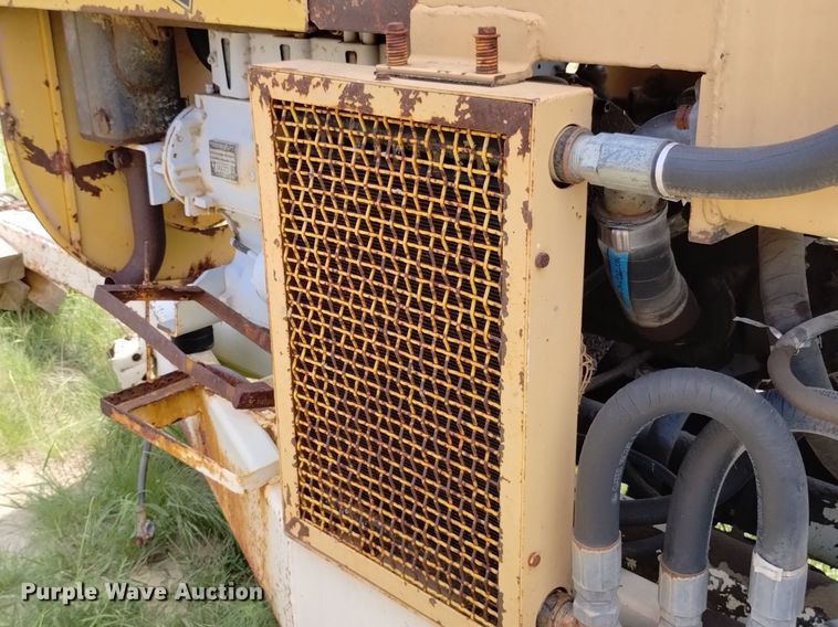 image for item LP9625 Mayco ST30  concrete pump