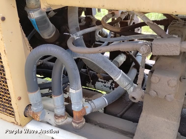 image for item LP9625 Mayco ST30  concrete pump