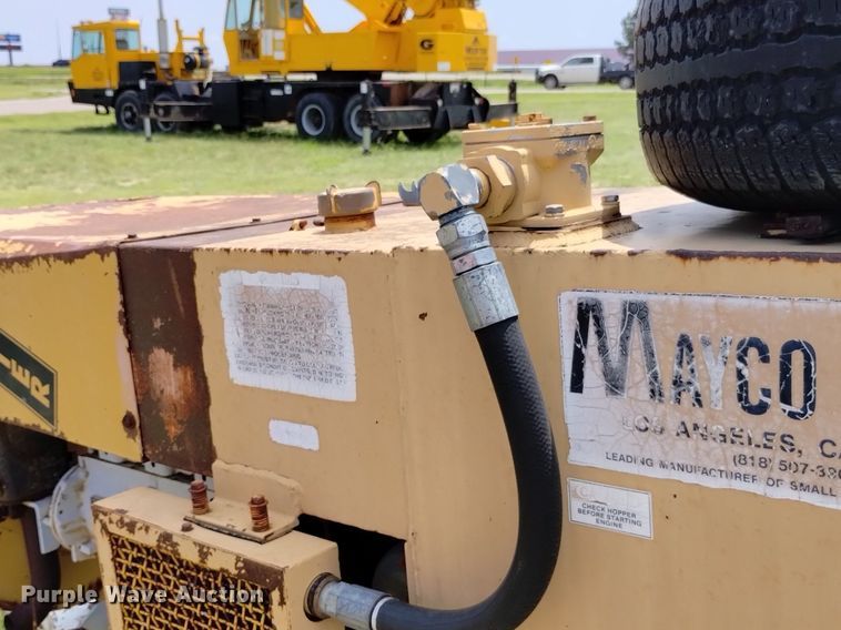 image for item LP9625 Mayco ST30  concrete pump