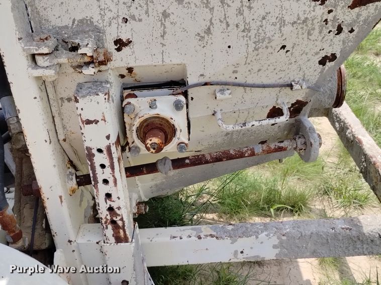 image for item LP9625 Mayco ST30  concrete pump