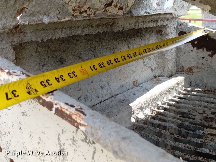 image for item LP9625 Mayco ST30  concrete pump