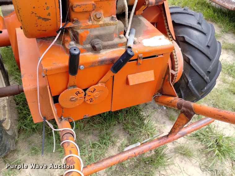 image for item LP9627 Ditch Witch M422  trencher