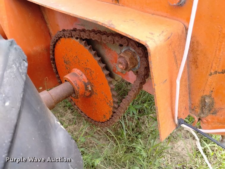 image for item LP9627 Ditch Witch M422  trencher